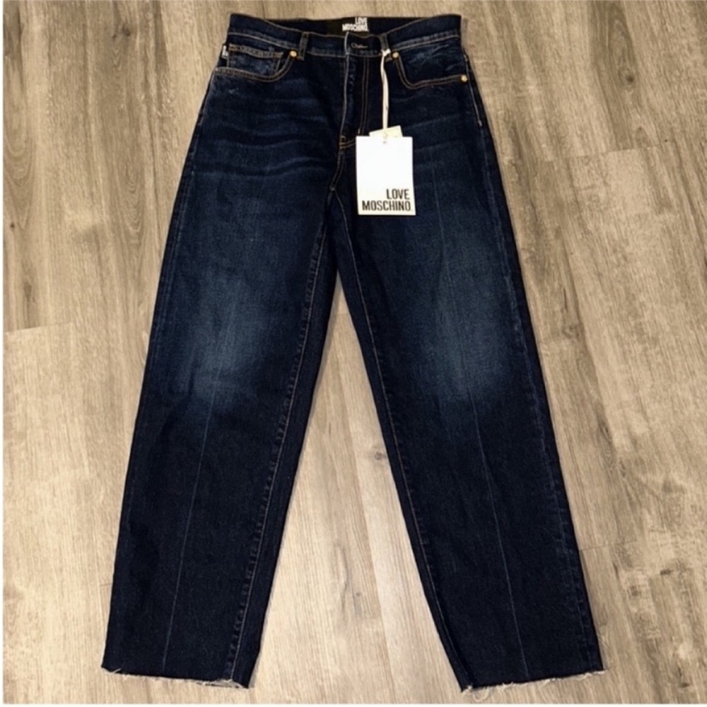 ❤️🔥FIRM PRICE❤️🔥 Authentic Love Moschino Straight Leg blue jeans - Picture 2 of 12